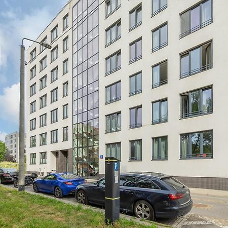 Wola Pet-Friendly Apartments With Ac Slawinska By Noclegi Renters Varsovia Exterior foto