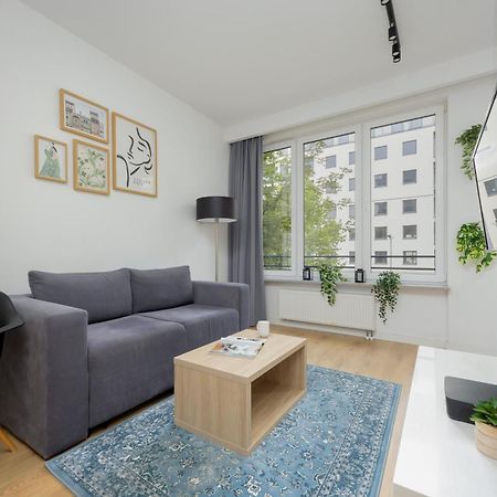 Wola Pet-Friendly Apartments With Ac Slawinska By Noclegi Renters Varsovia Exterior foto