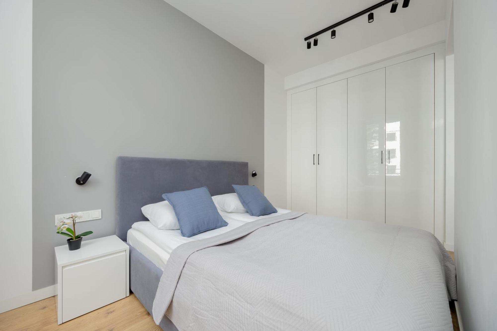 Wola Pet-Friendly Apartments With Ac Slawinska By Noclegi Renters Varsovia Exterior foto
