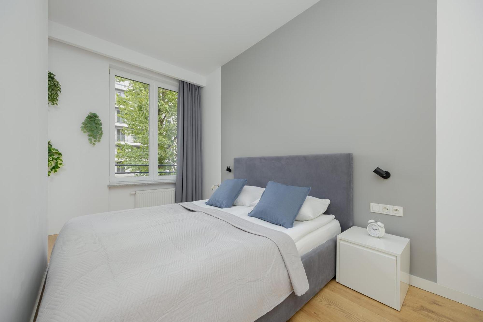 Wola Pet-Friendly Apartments With Ac Slawinska By Noclegi Renters Varsovia Exterior foto